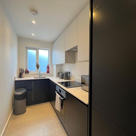 Star London Station Road 3-Bed Haven Lägenhet Exteriör bild
